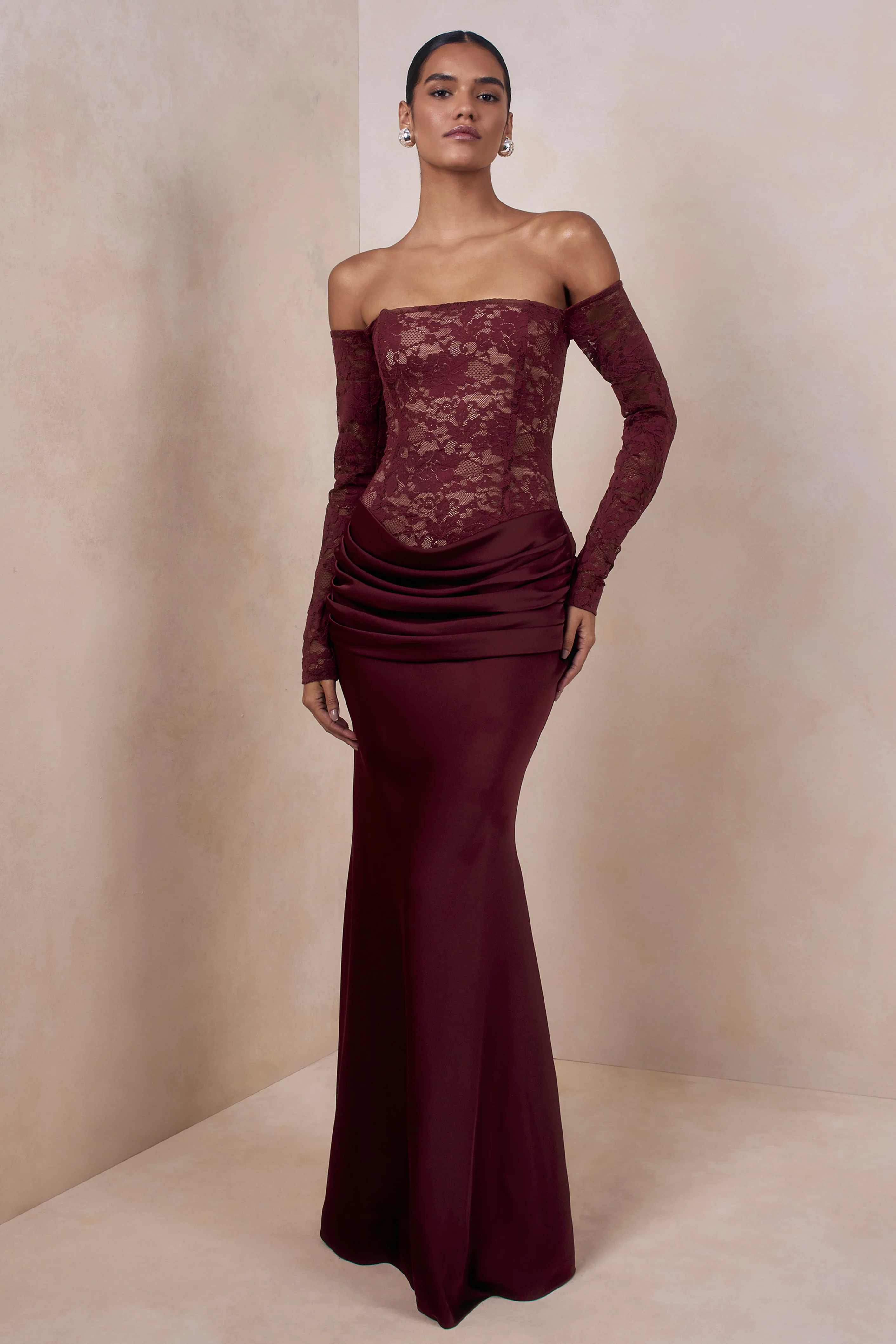 Rinna | Bordeaux Kanten Maxi Jurk Met Bardot Hals