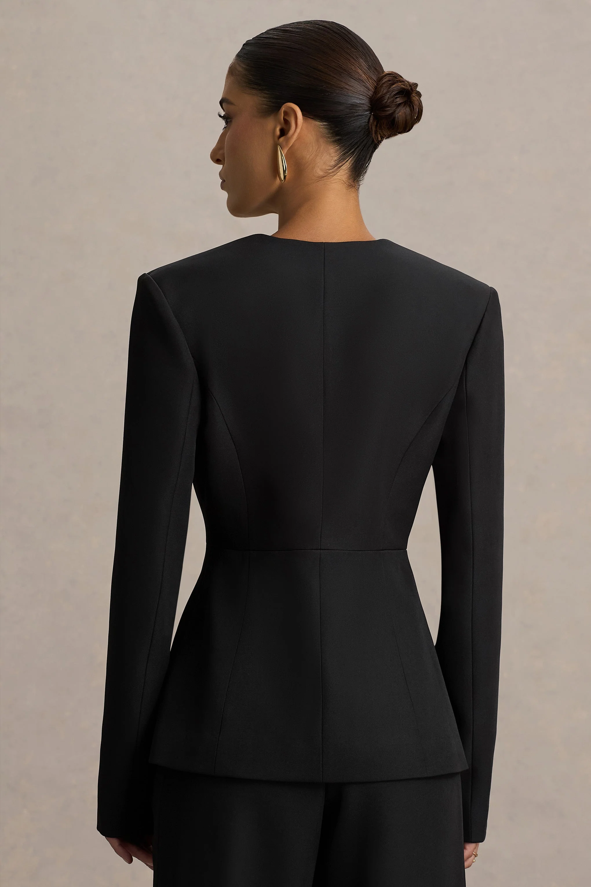 Rosalina | Zwarte Extreme V-hals Getailleerde Blazer - Image 2