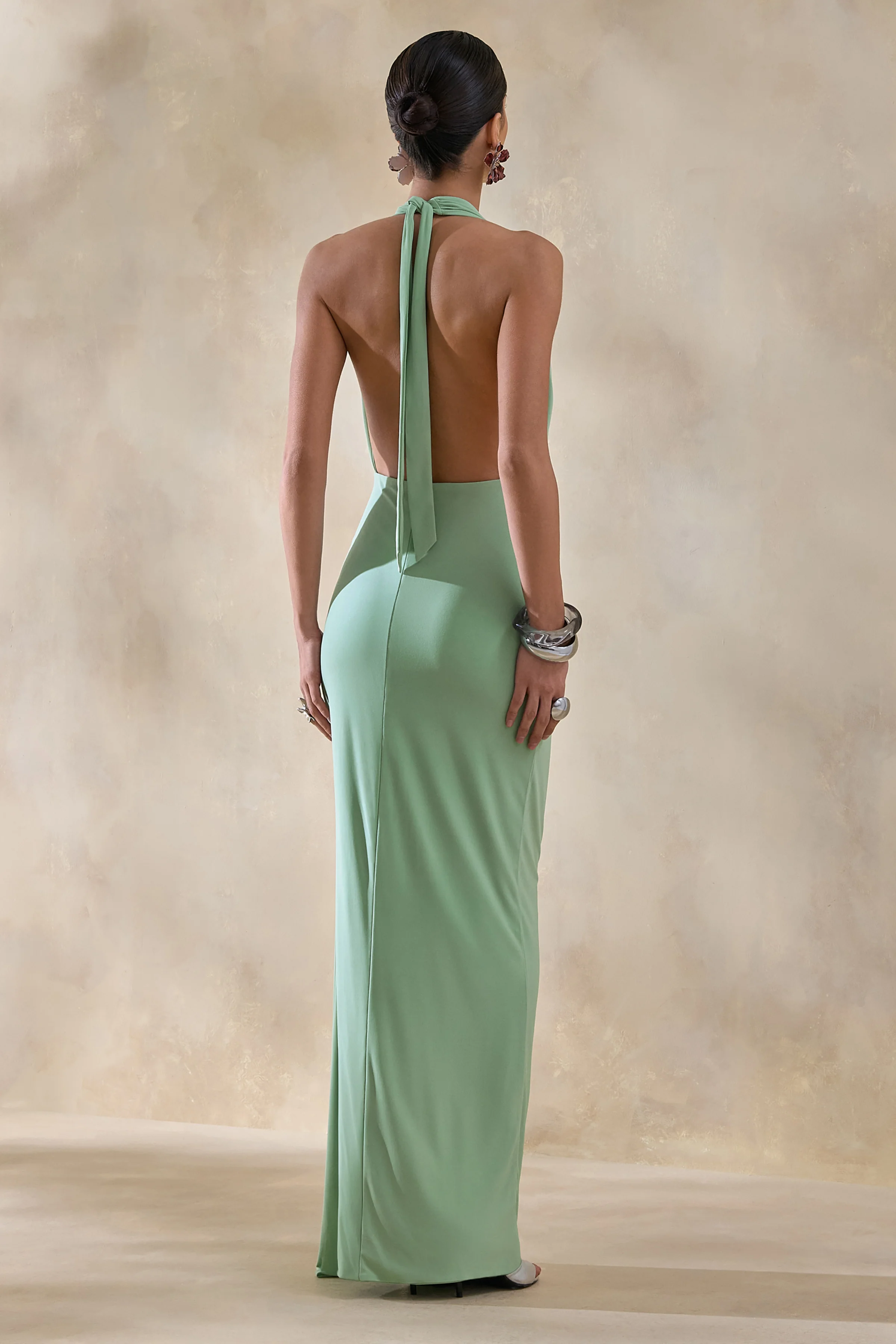 Rosina | Saliegroene Halternek Draperende Maxi Jurk Met Ceintuur - Image 2