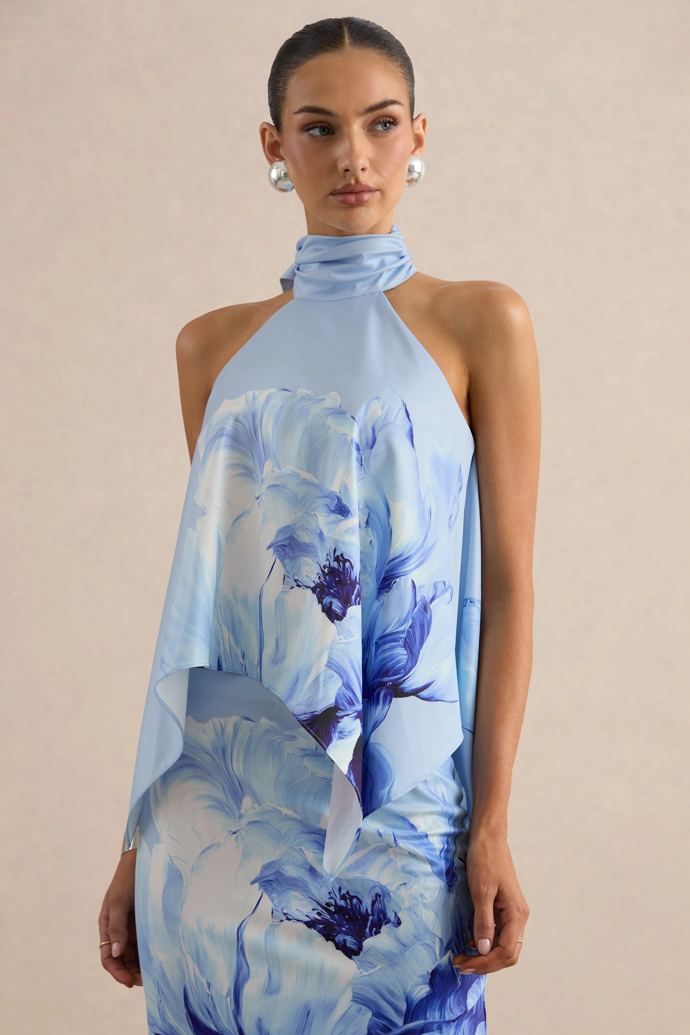 Sancelle | Blauwe Bloemenprint Met Rand Matte Satin Halternek Top - Image 5