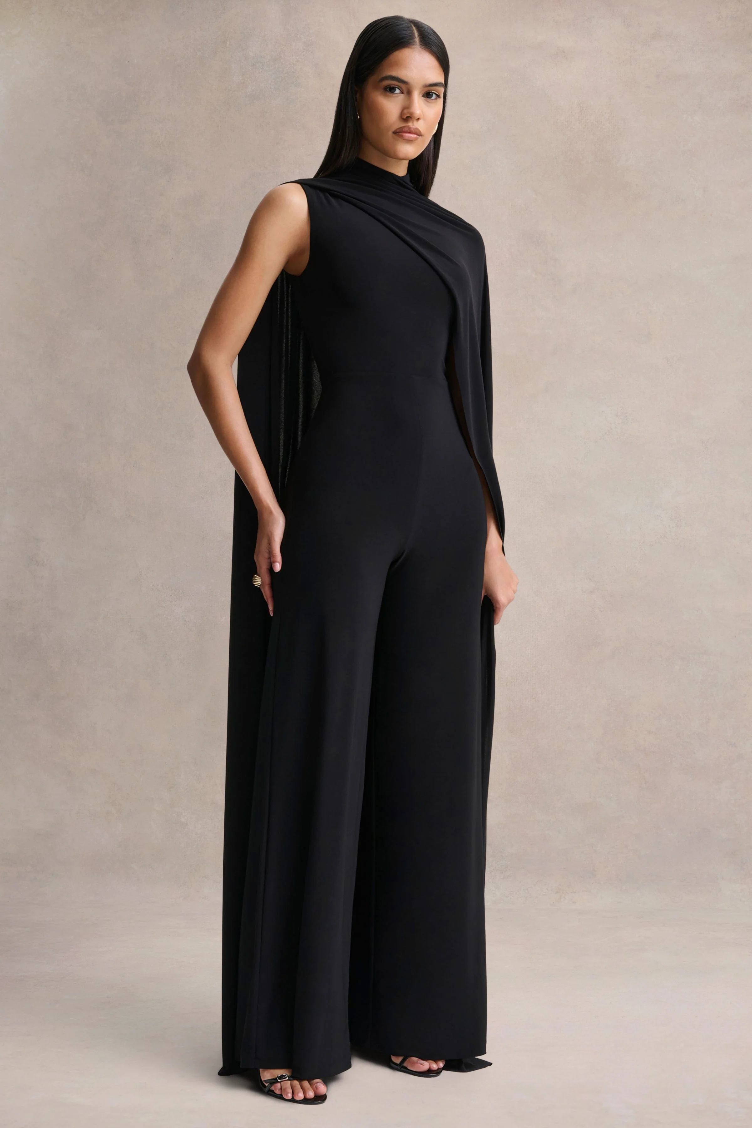Seema | Zwarte Hoge Hals Jumpsuit met Cape - Image 5