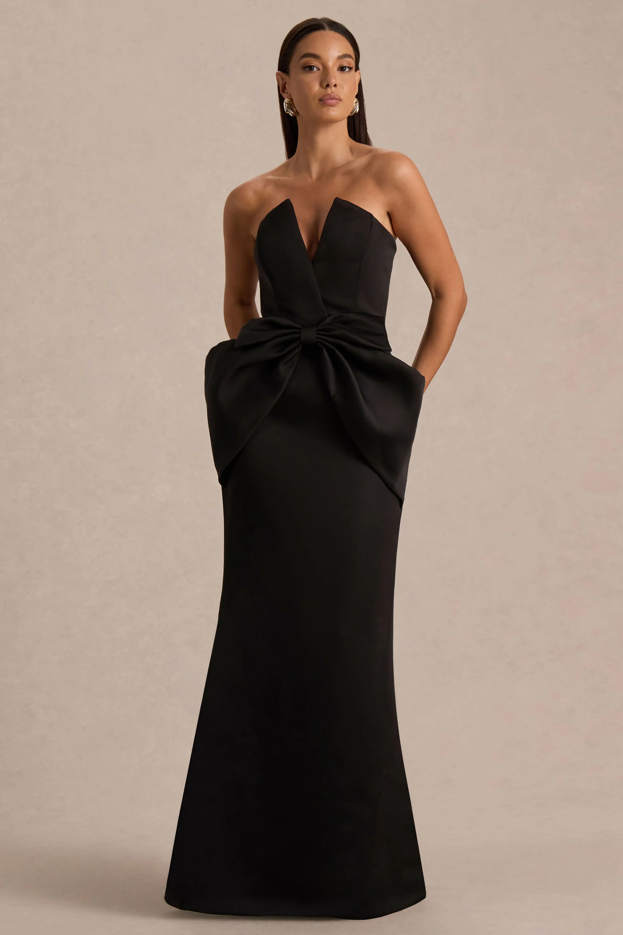 Sonata | Zwarte Satijnen Bandeau Maxi Jurk Met Tulp Rok