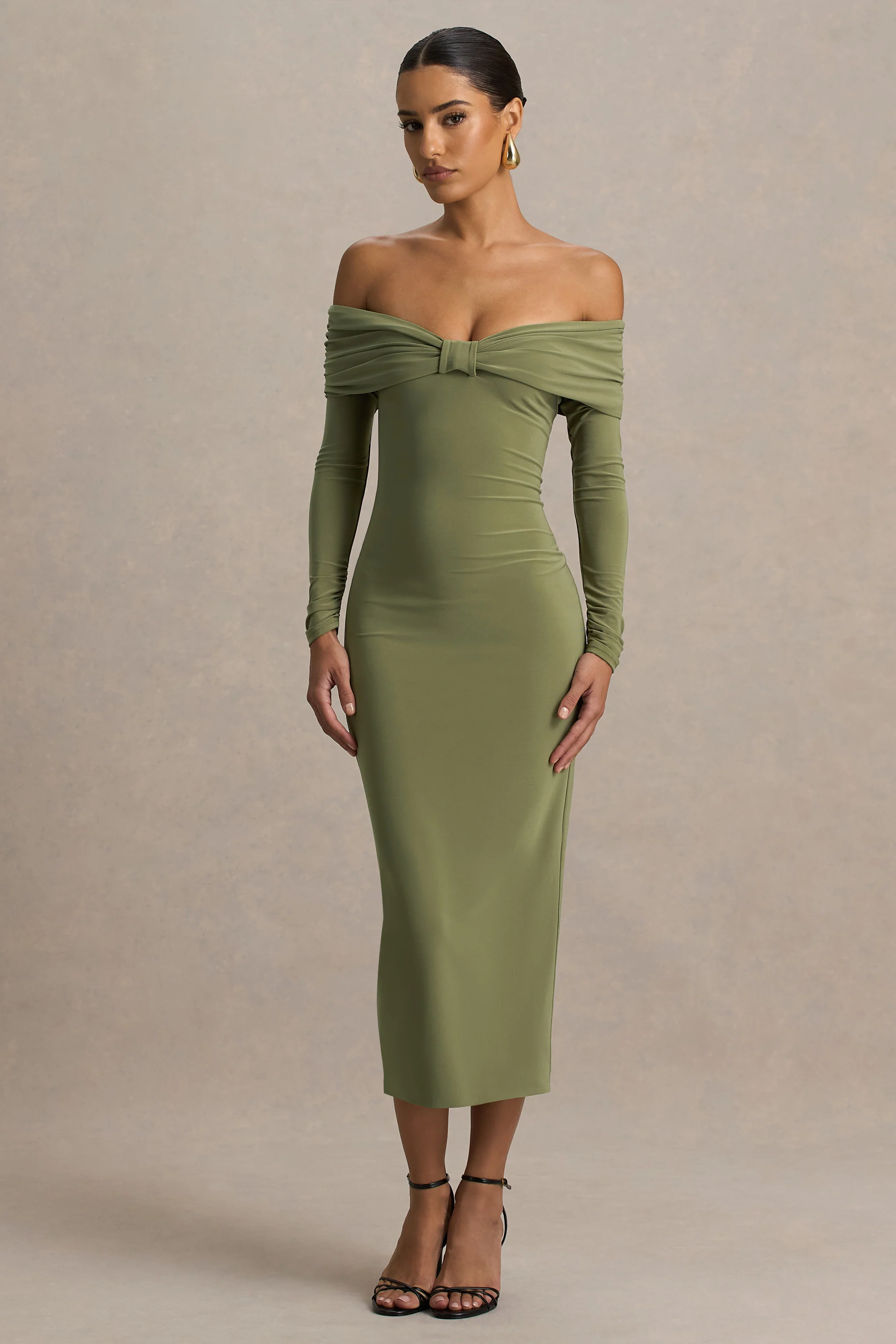 Spark | Olijfgroene Bardot-Hals Maxi Jurk Met Strik Detail - Image 3
