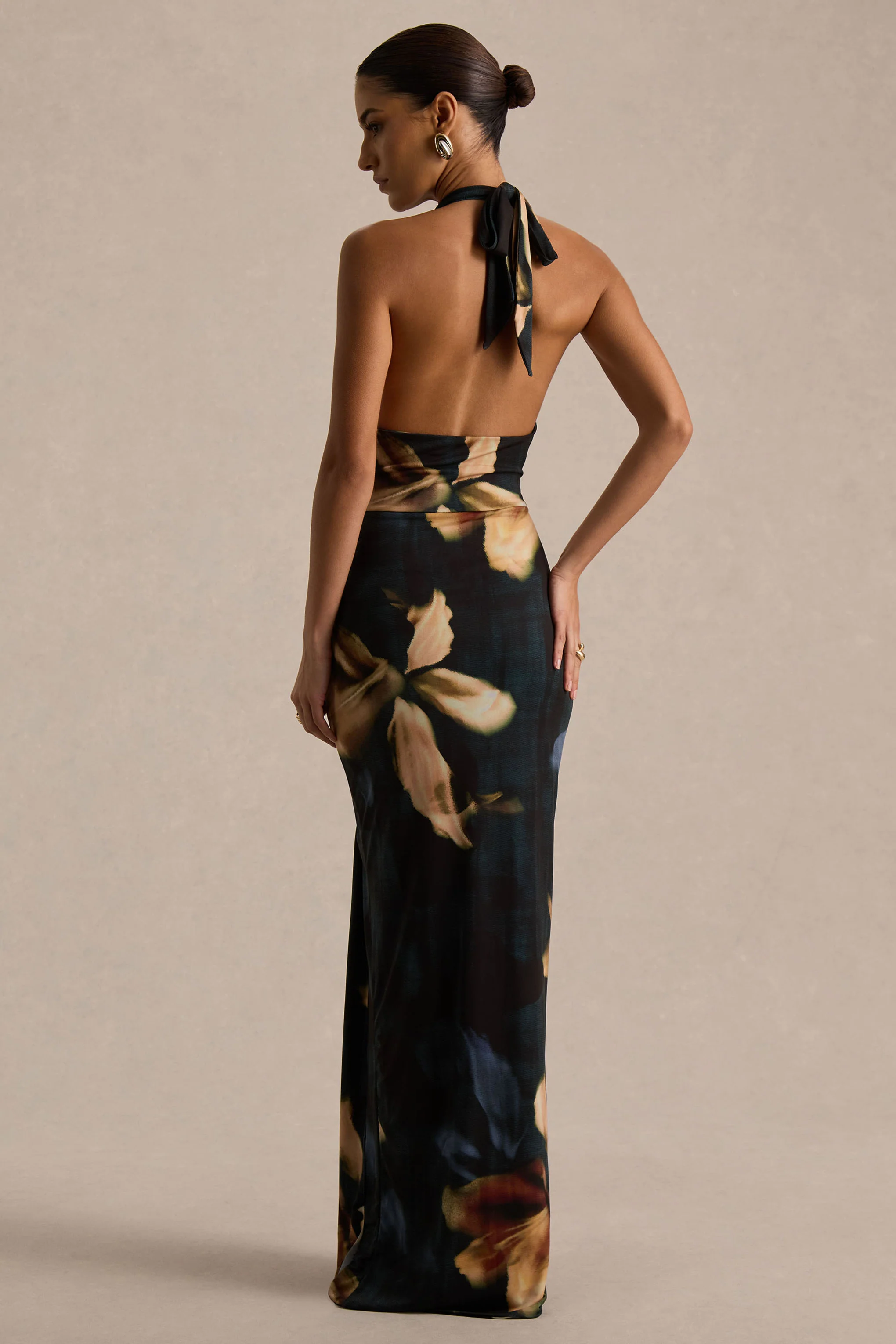 Sunflower | Donkere Leliesprint Hoog Hals Maxi Jurk Met Hoge Voorsplit - Image 2