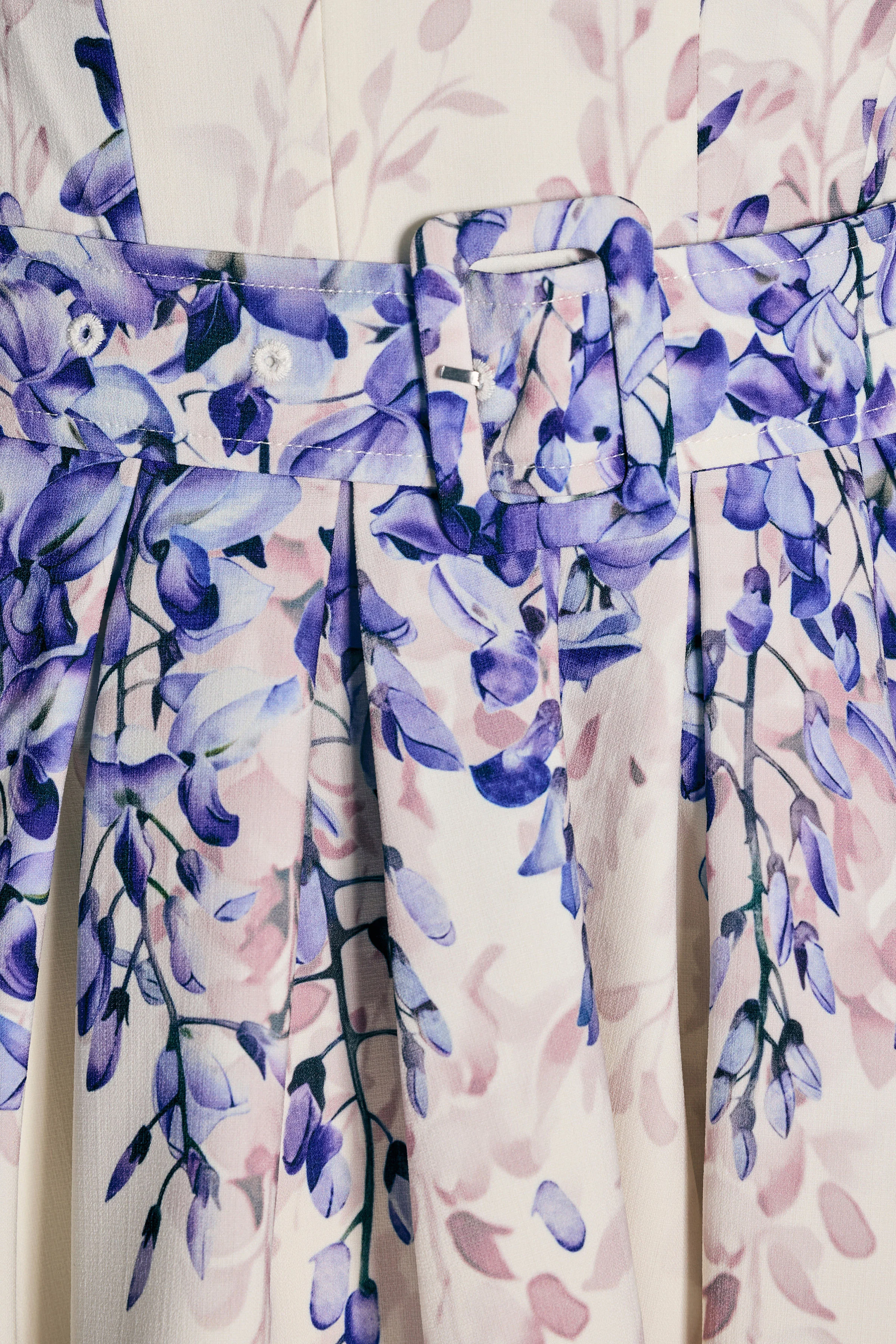 Tapia | Wisteria Print Linnen Mini Jurk Met Riem - Image 7