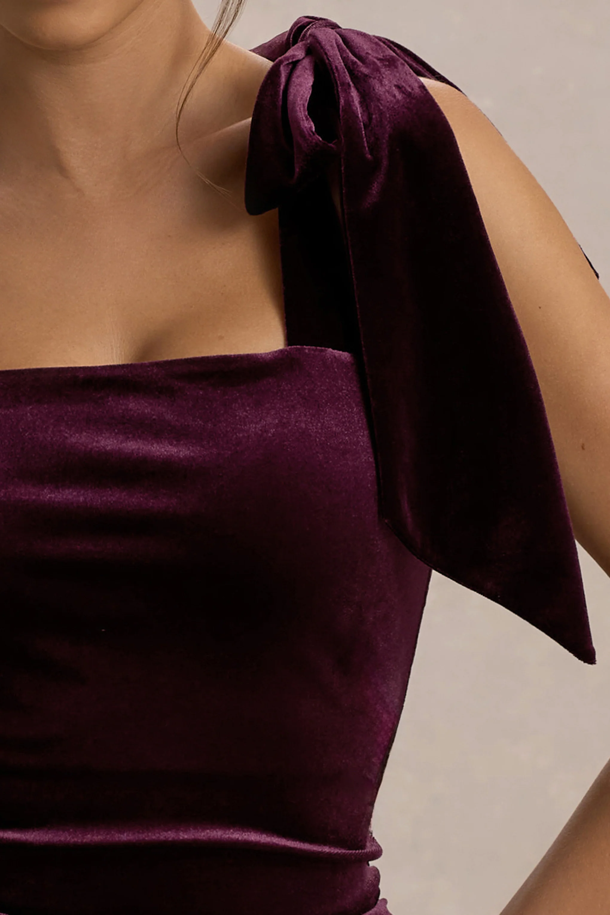 Tarna | Port Velours Midi Jurk Met Strikbandjes - Image 6