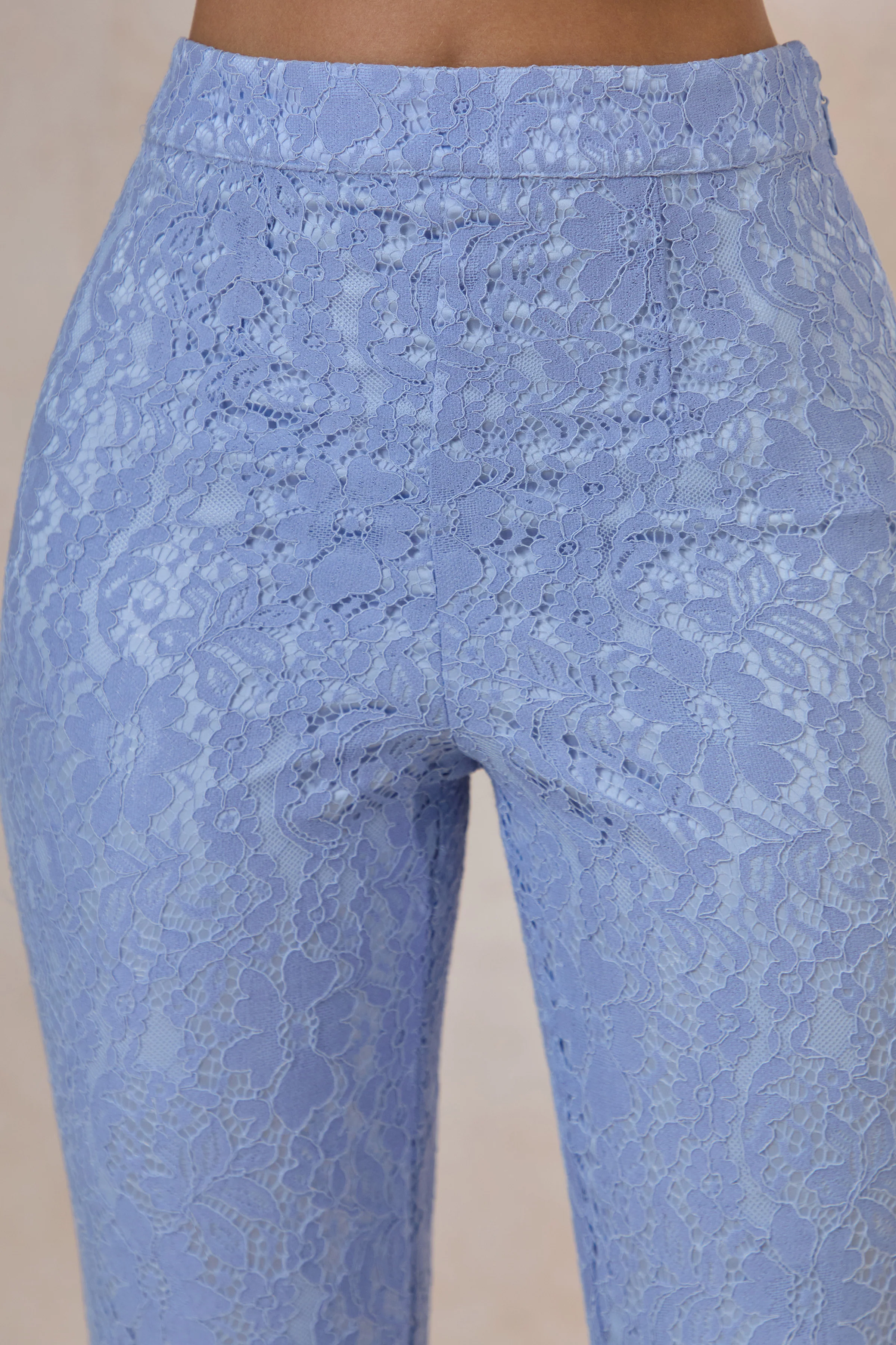 Tessara | Poederblauwe Getailleerde Broek van Kant - Image 5