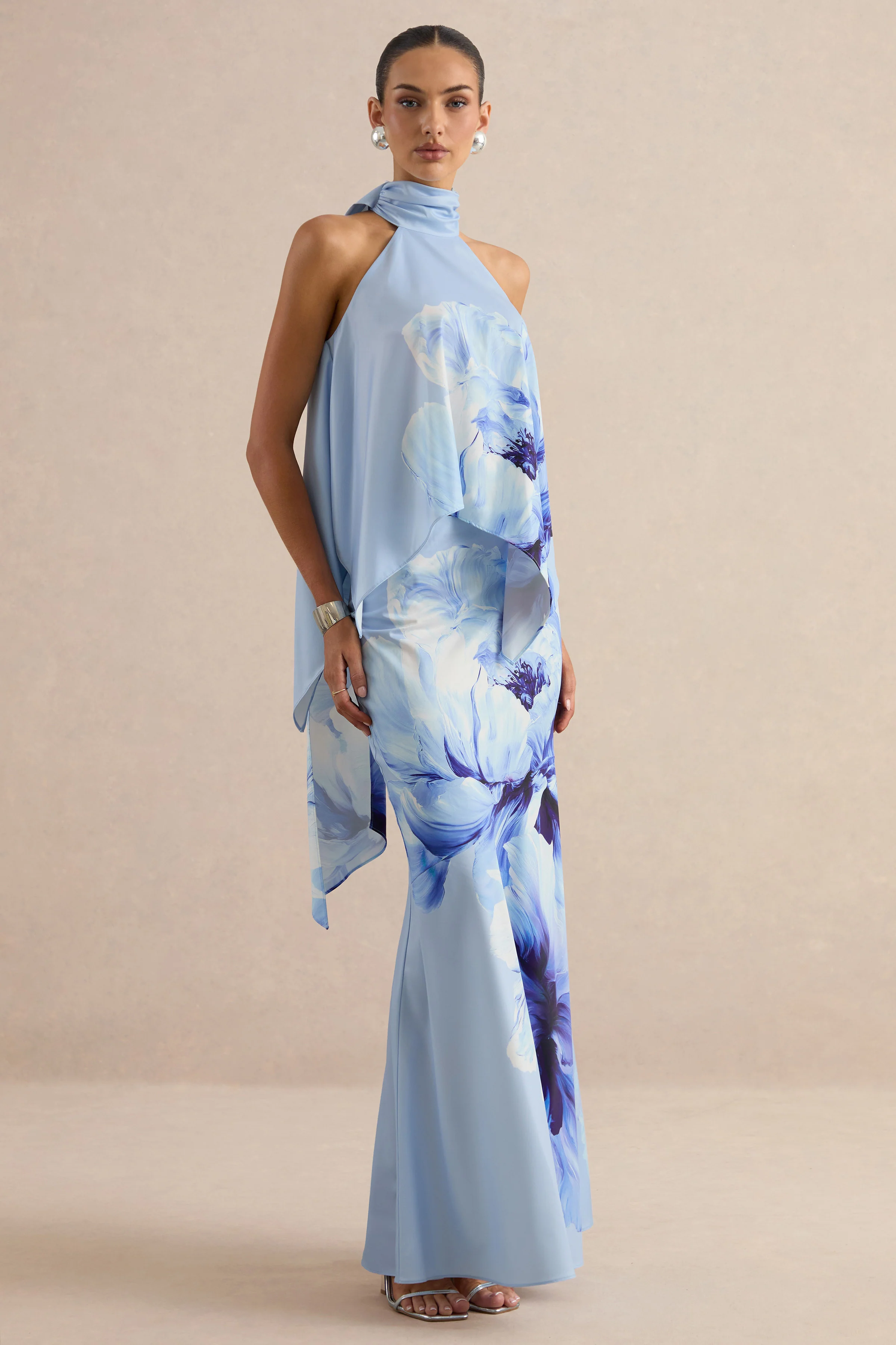Vayla | Blauwe Bloemenprint Matte Satin Asymmetrische Drop-Taille Maxi Rok - Image 2