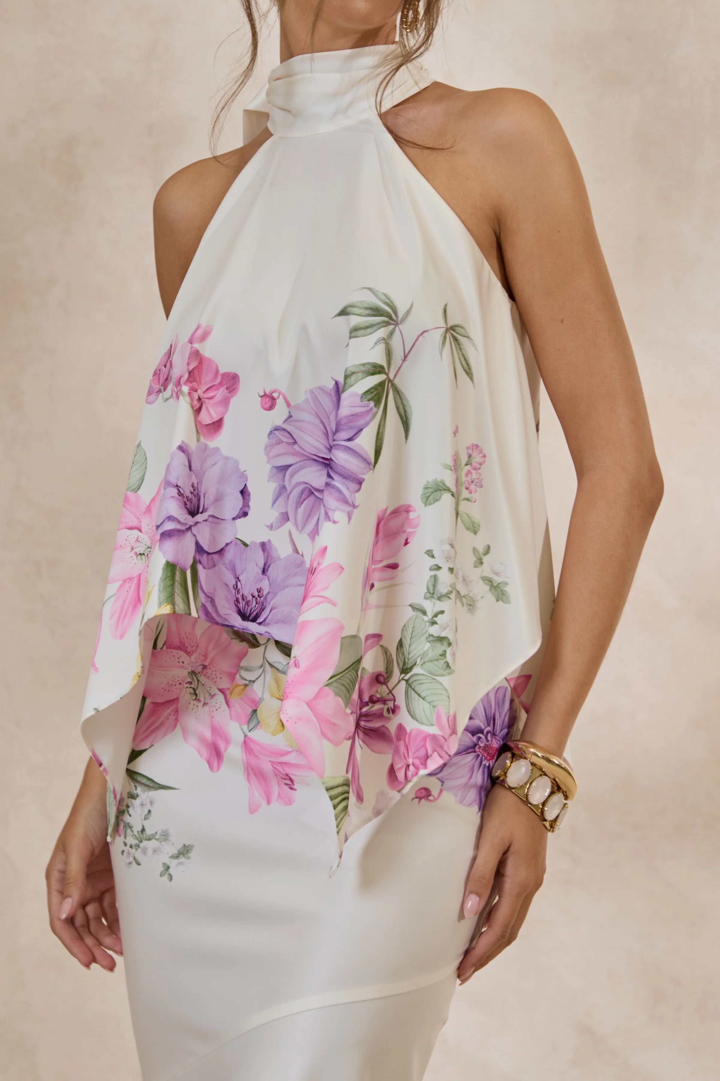Vayla | Crème Bloemenprint Satijnen Maxi Rok Met Asymmetrische Verlaagde Taille - Image 6