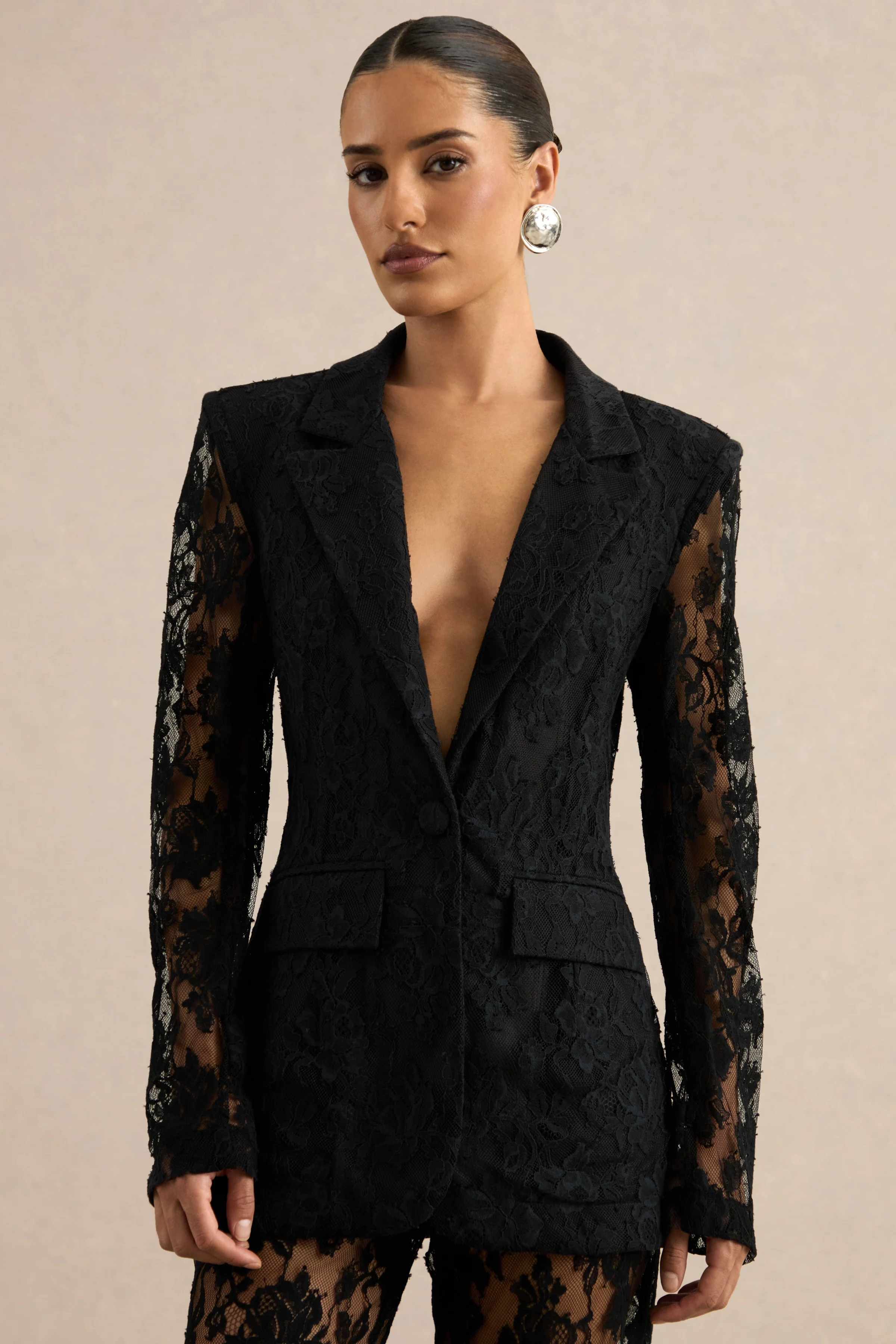 Vergia | Zwarte Kanten Getailleerde Blazer