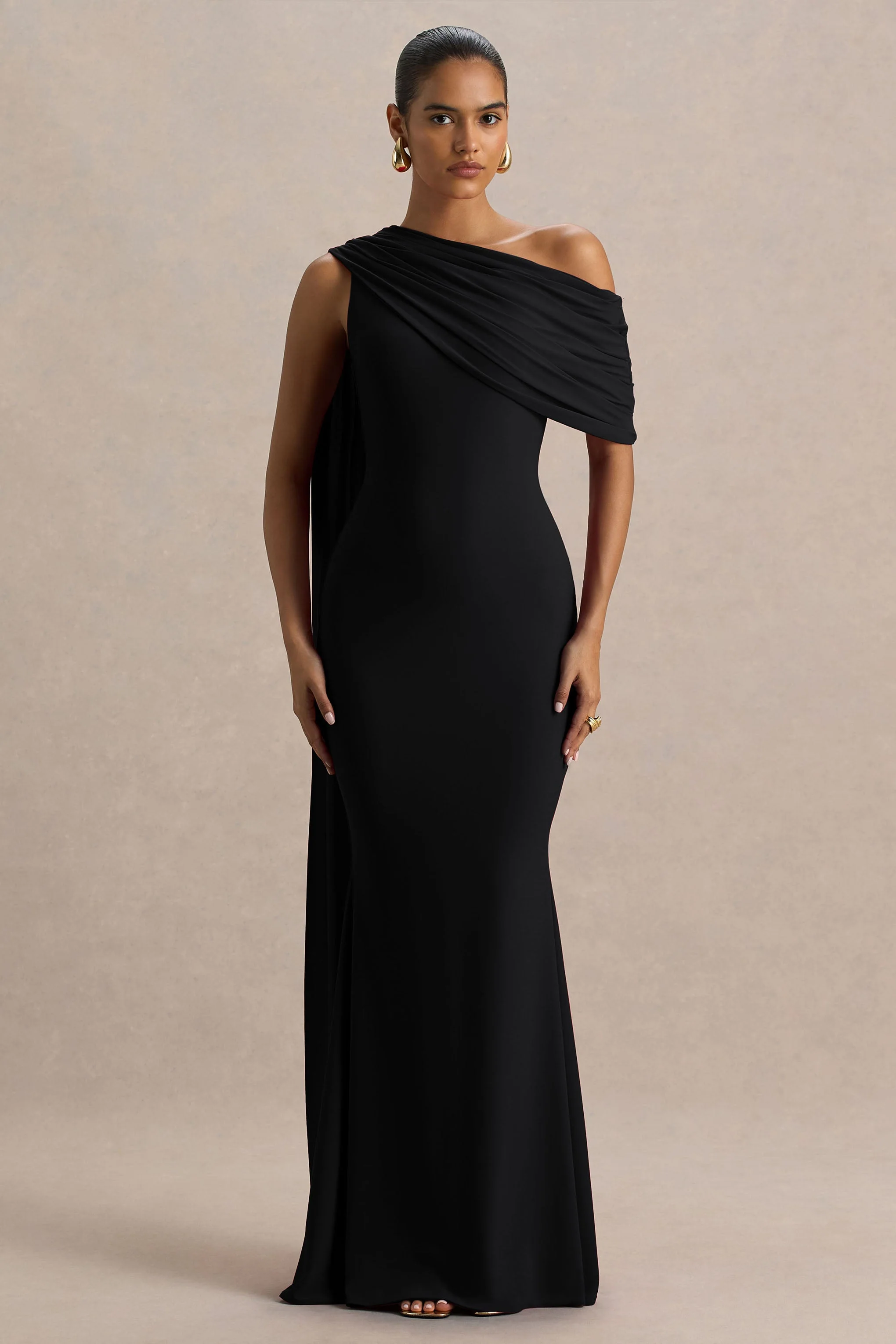 Zendaya | Zwarte Asymmetrische Hals Fishtail Maxi Jurk Met Ceintuur - Image 4