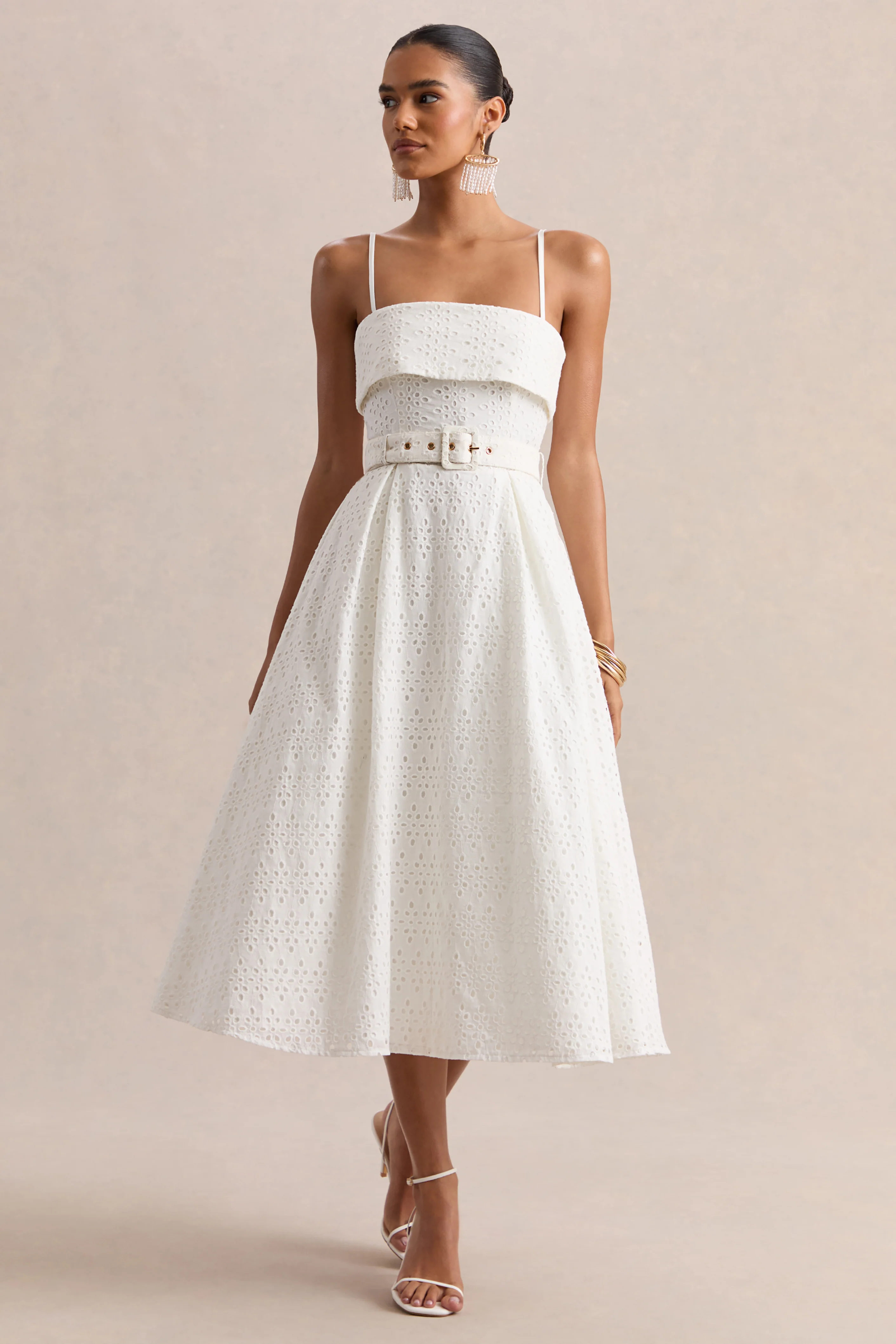 Zoeva | Crème Broderie Midi Jurk Met Vierkante Hals En Ceintuur - Image 4
